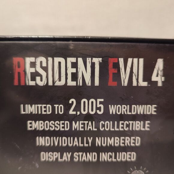 Resident Evil 4 Upgrade Ticket Figurine Bitores Medallion & Ashleys Necklace Set - Picture 13 of 15